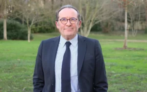 Pierre Bédier, invité de Questions d'actu pour parler des préparatifs des JO dans les Yvelines